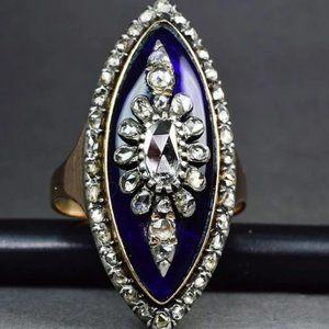 Elegant Blue and Silver Women's Ring